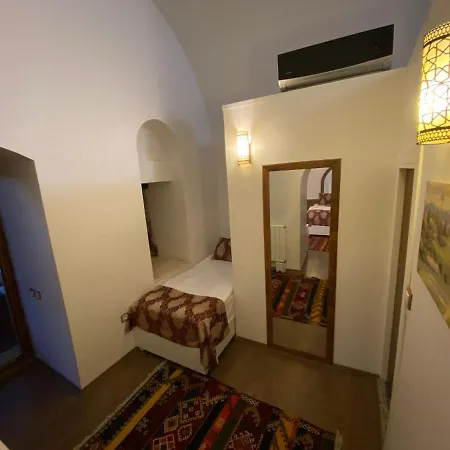 Behrampasa &cafe &restaurant סיבס