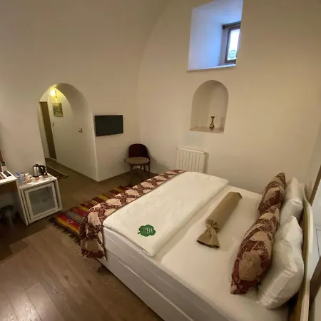 Behrampasa &cafe &restaurant 5* סיבס