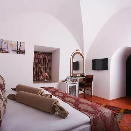 فندق Behrampasa &cafe &restaurant شيفاش