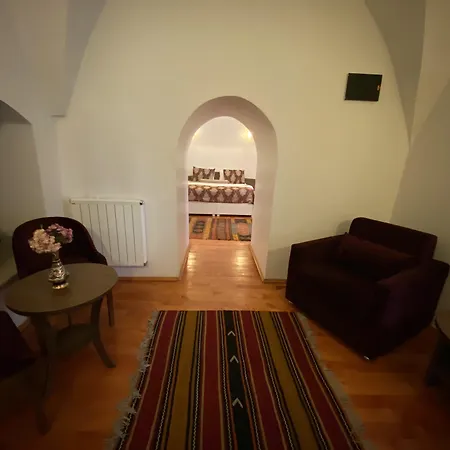 Behrampasa &cafe &restaurant فندق شيفاش