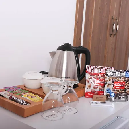 Hotel Behrampasa &cafe &restaurant