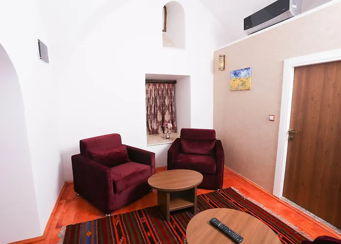 Behrampasa &cafe &restaurant Hotel